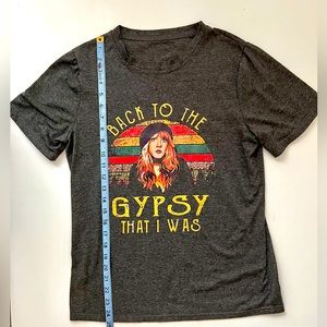 Women’s cotton t-shirt as shown | cotton/polyester blend | Gently worn